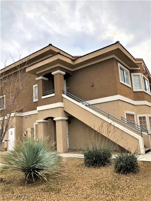 MLS: 2291942 Condo For Sale