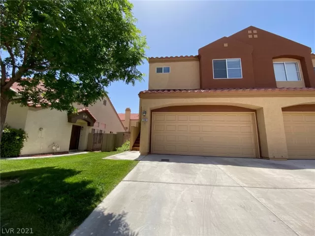 MLS: 2291967 Condo For Sale