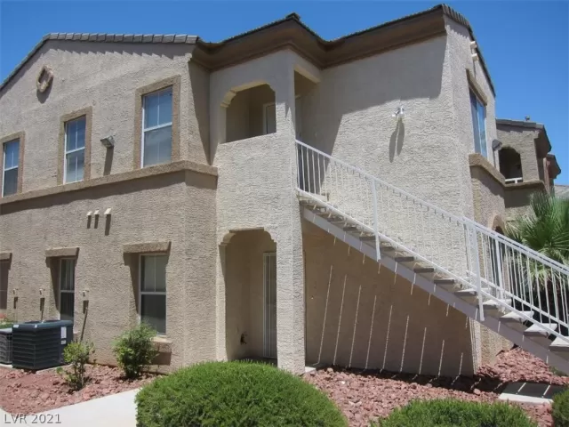 MLS: 2292008 Condo For Sale