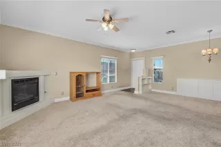 Photo #2: 2292040 Listing
