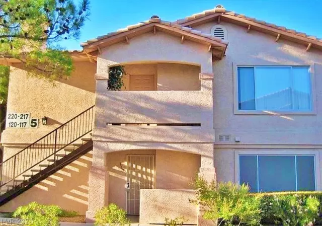 MLS: 2292054 Condo For Sale