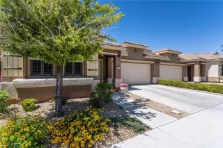 Photo #1: 2292061 Listing 