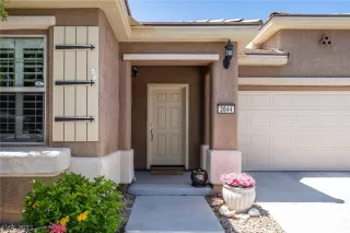 Photo #2: 2292061 Listing 