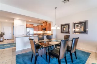 Photo #4: 2292061 Listing 