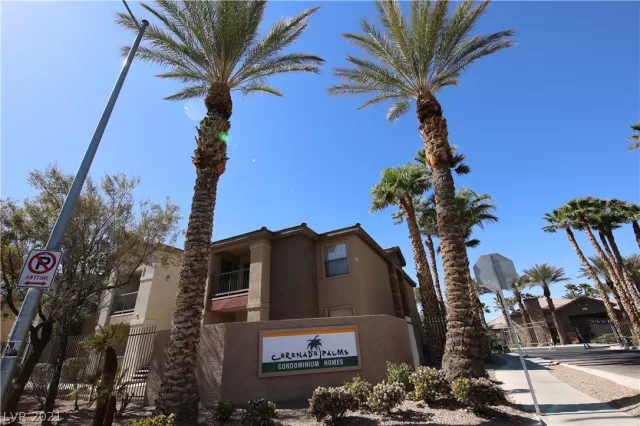 MLS: 2292085 Condo For Sale