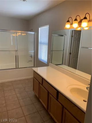 Photo #2: 2292091 Listing 