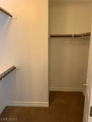 Photo #3: 2292091 Listing 