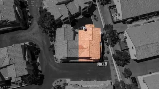 Photo #1: 2292260 Listing