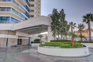 Photo #4: 2292280 Listing