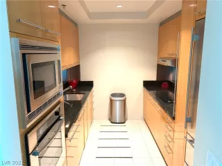 Photo #6: 2292280 Listing