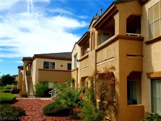 Photo #1: 2292391 Listing