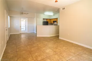 Photo #3: 2292391 Listing