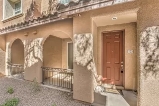 Photo #2: 2292471 Listing