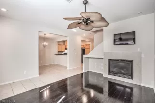 Photo #6: 2292471 Listing