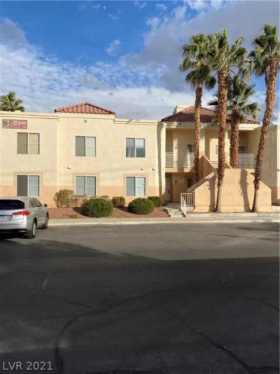 MLS: 2292551 Condo For Sale