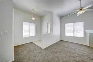 Photo #2: 2292563 Listing