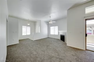 Photo #5: 2292563 Listing