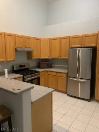 Photo #2: 2292572 Listing