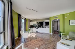 Photo #6: 2292669 Listing 