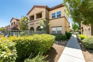 Photo #1: 2292739 Listing 