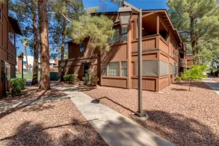 Photo #1: 2292741 Listing 