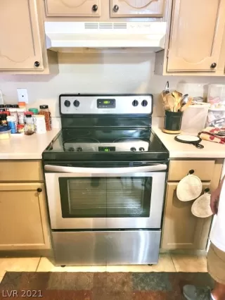 Photo #2: 2292752 Listing 