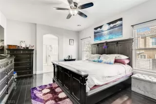 Photo #6: 2292757 Listing 