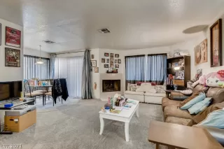 Photo #1: 2292758 Listing 