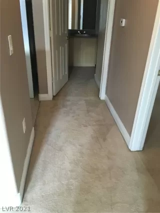 Photo #5: 2292785 Listing