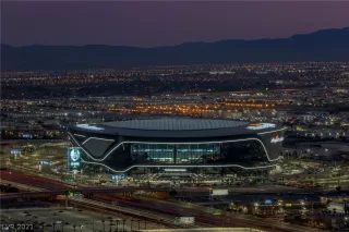 Photo #6: 2292845 Listing