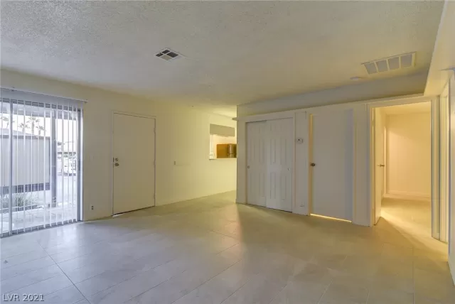 MLS: 2292858 Condo For Sale