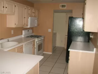 Photo #3: 2292898 Listing 