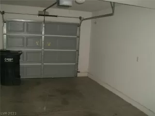 Photo #5: 2292898 Listing 