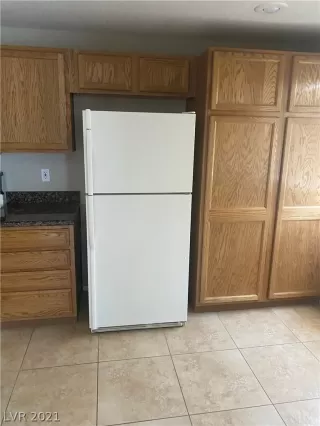 Photo #5: 2292902 Listing 