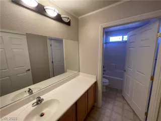 Photo #4: 2292904 Listing 