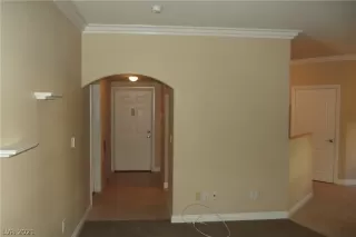 Photo #2: 2292932 Listing