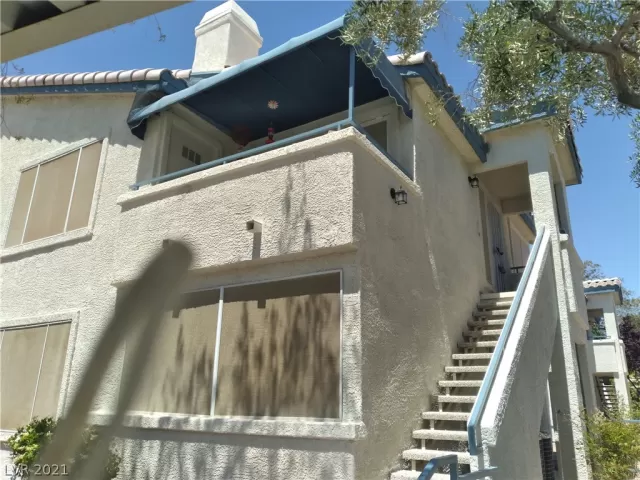 MLS: 2293008 Condo For Sale