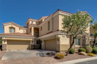 Photo #2: 2293015 Listing