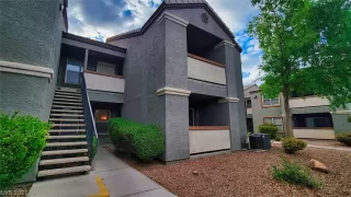 Photo #5: 2293042 Listing