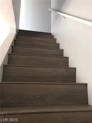 Photo #5: 2293054 Listing 