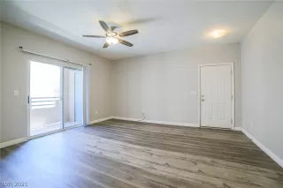 Photo #5: 2293076 Listing