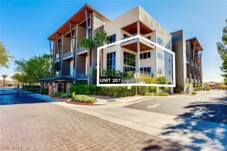 Photo #1: 2293100 Listing 