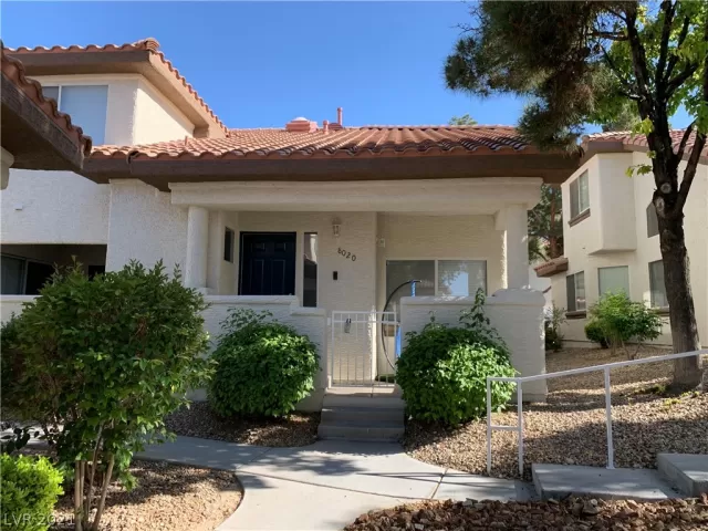 MLS: 2293124 Condo For Sale