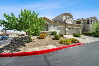 Photo #2: 2293164 Listing 