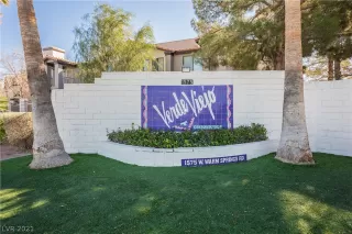 Photo #2: 2293183 Listing 