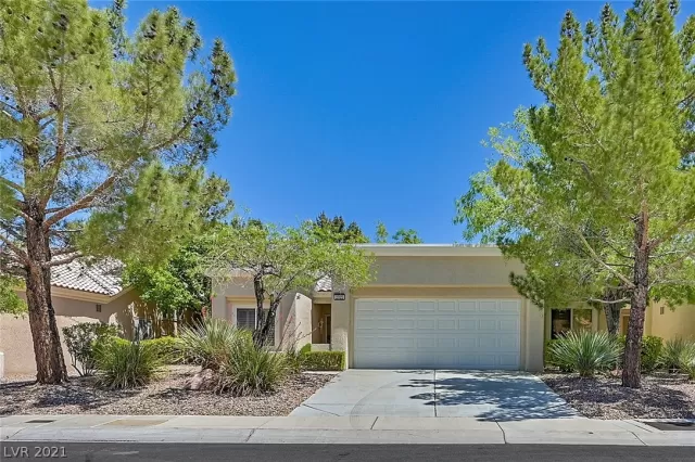 MLS: 2293187 Condo For Sale