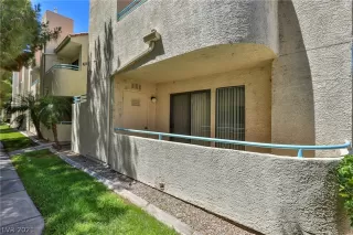 Photo #1: 2293188 Listing 