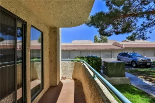 Photo #3: 2293188 Listing 