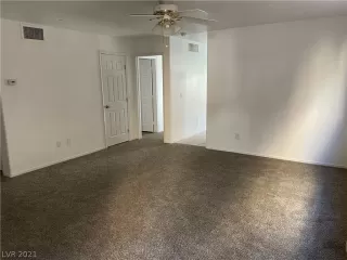 Photo #5: 2293210 Listing 