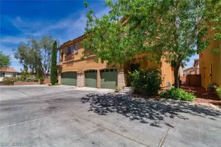 Photo #1: 2293214 Listing